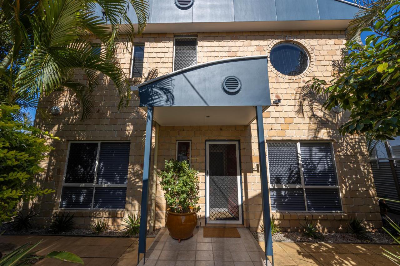 Beachhouse Bed And Breakfast Redcliffe Exterior foto